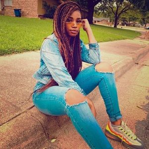 Meet your Posher, Tiana